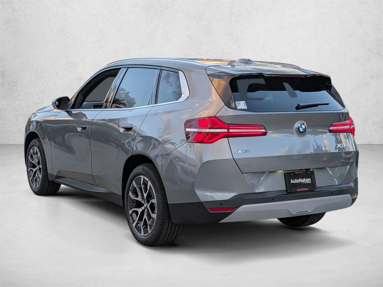 2026 BMW X3 30 - Photo 9