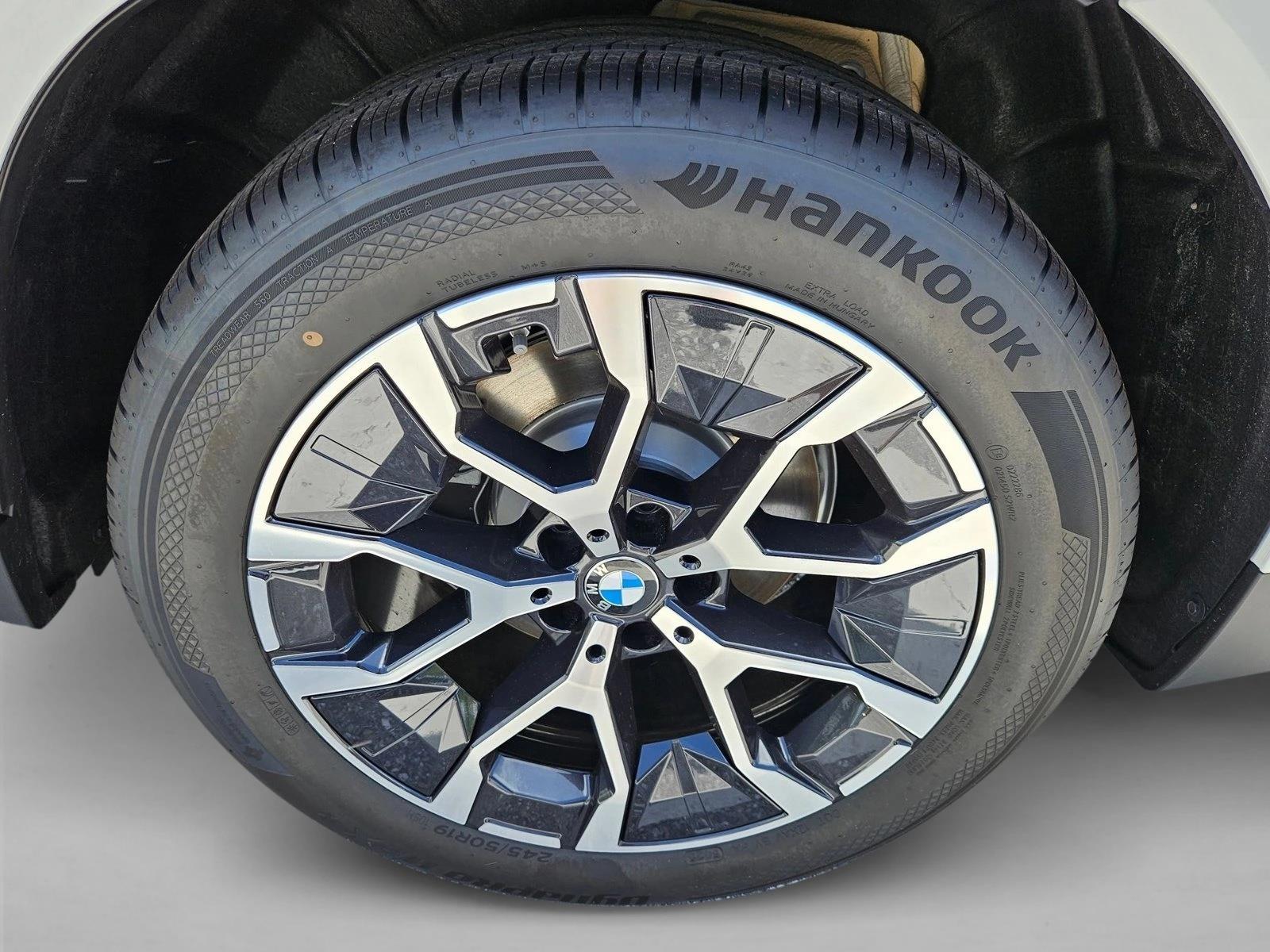 2026 BMW X3 30 - Photo 10