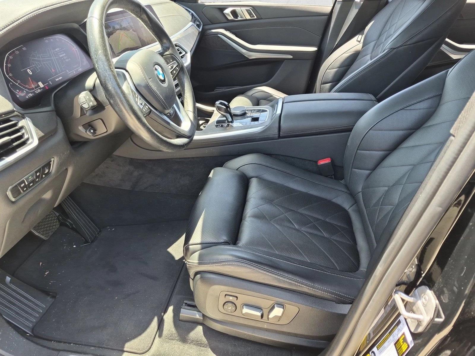 Used 2023 Jet Black BMW sDrive40i image 17