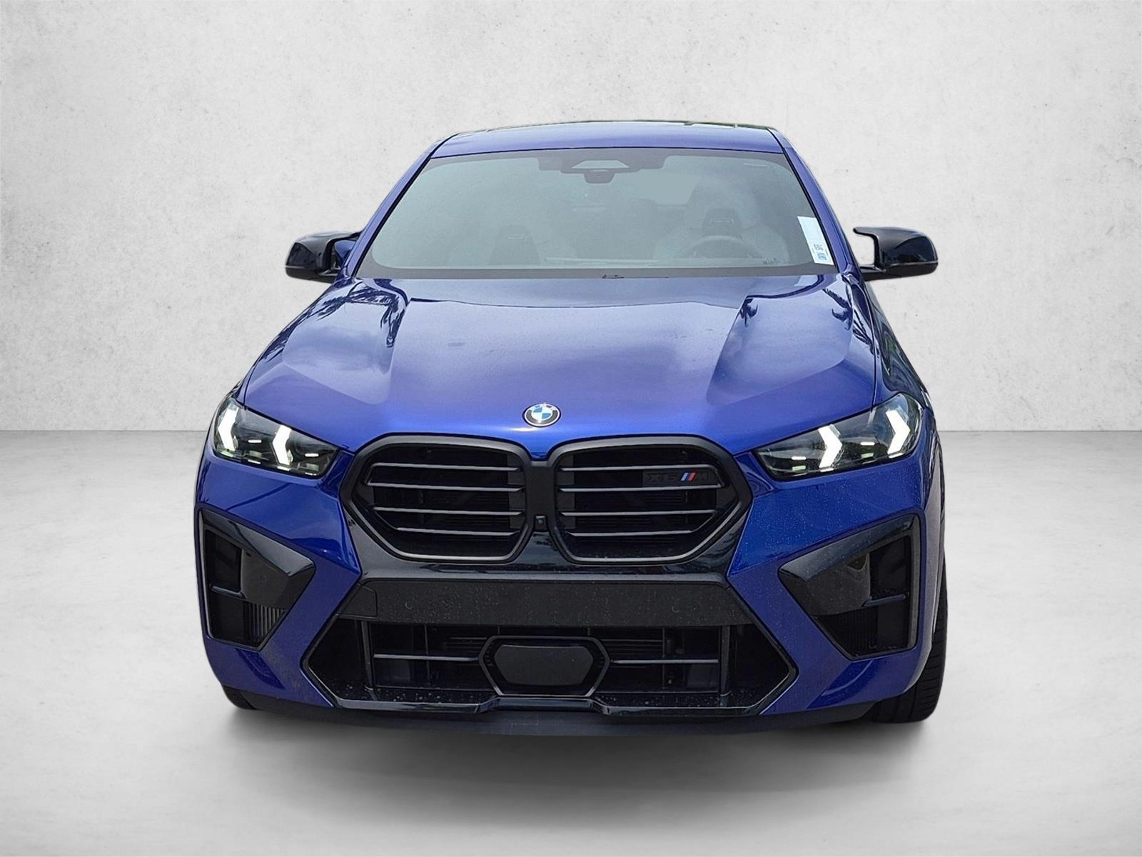 Used 2025 Marina Bay Blue Me BMW  image 2