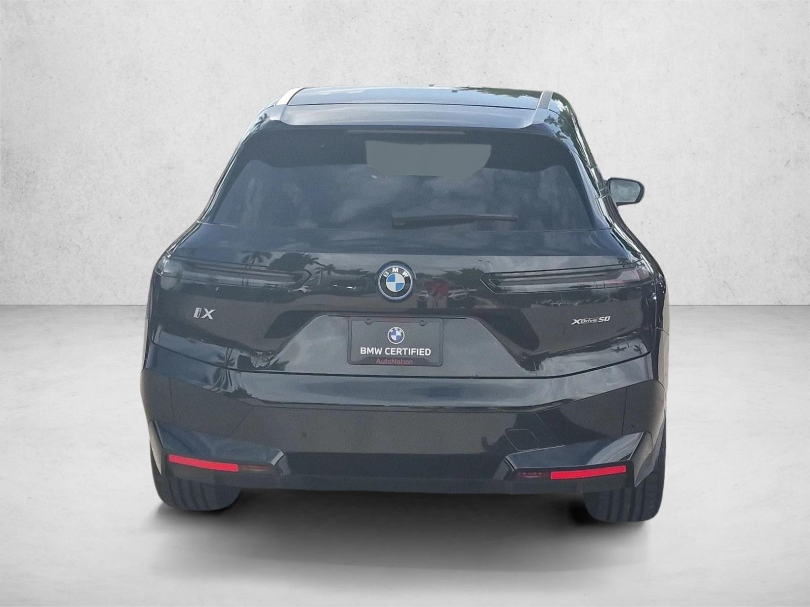Used 2024 Black Sapphire Metallic BMW xDrive50 image 7