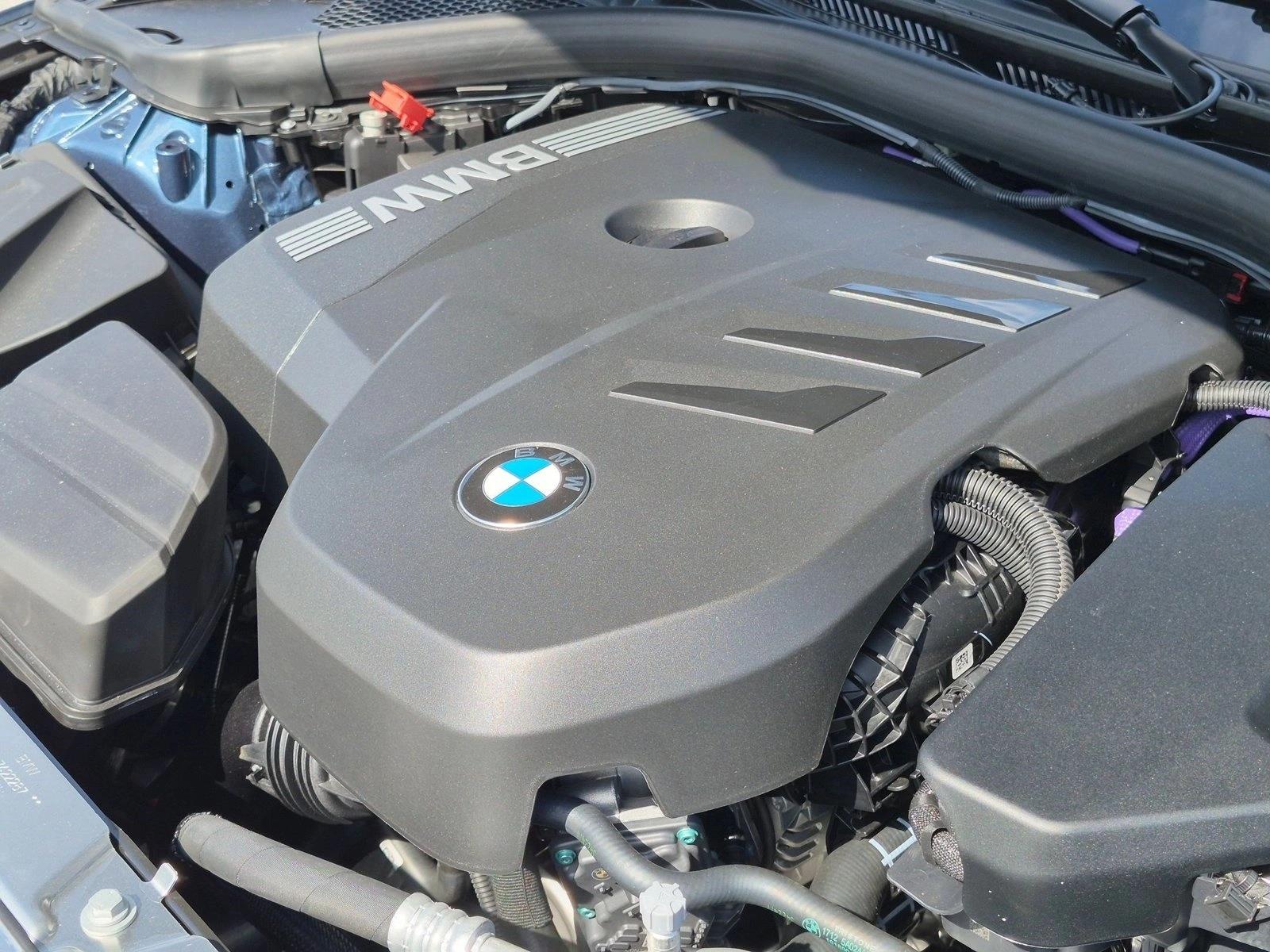 2026 BMW 3 Series 330i - Photo 15