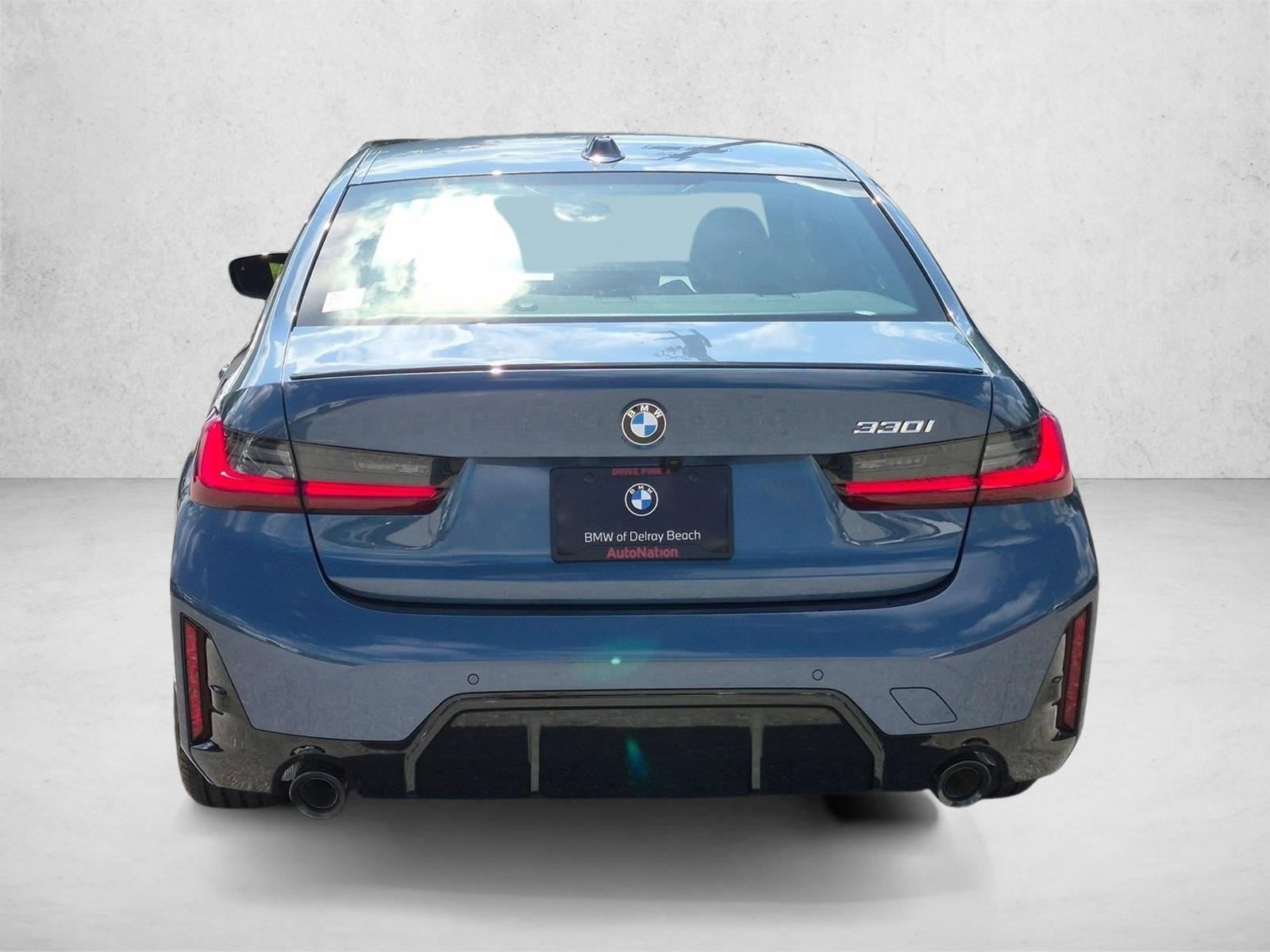 2026 BMW 3 Series 330i - Photo 7