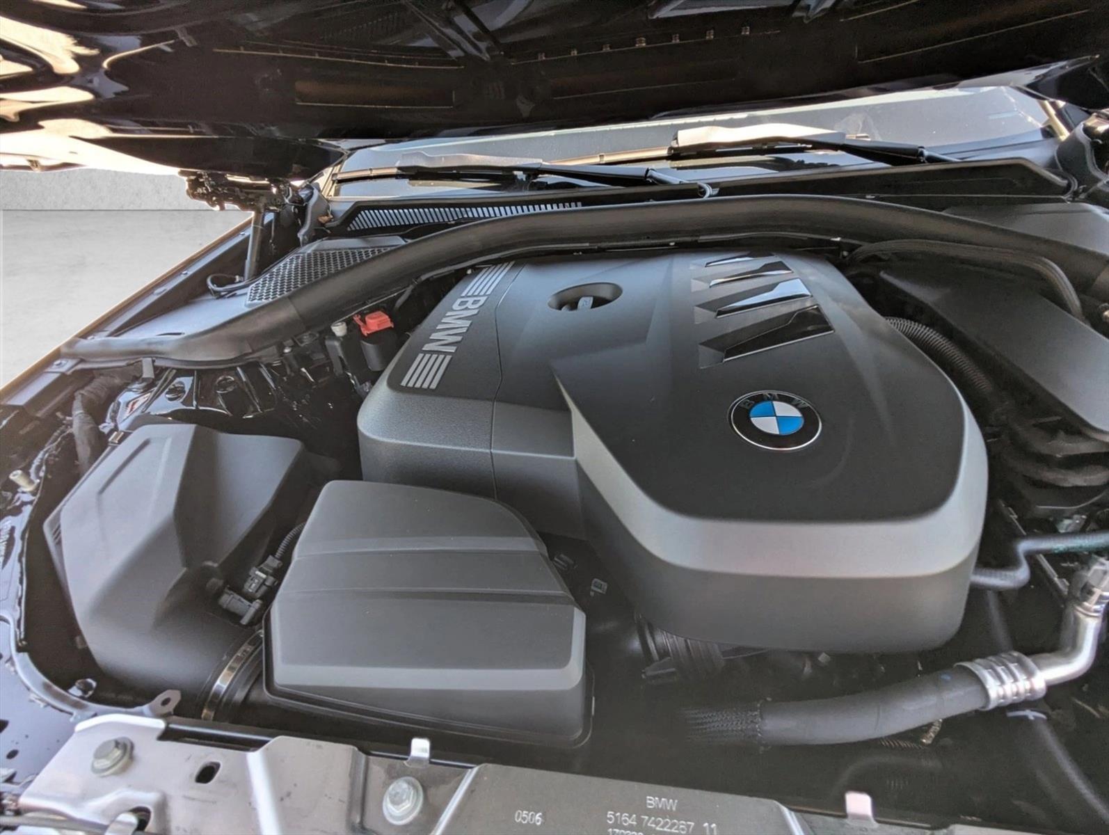 2026 BMW 3 Series 330i - Photo 15