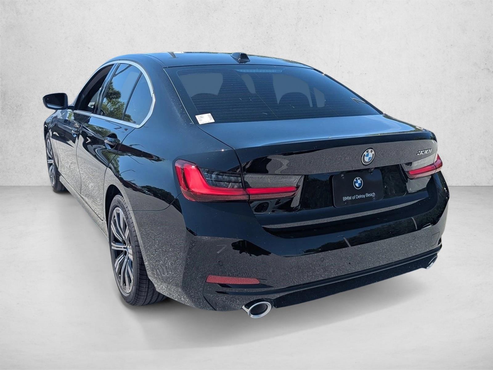 2026 BMW 3 Series 330i - Photo 8