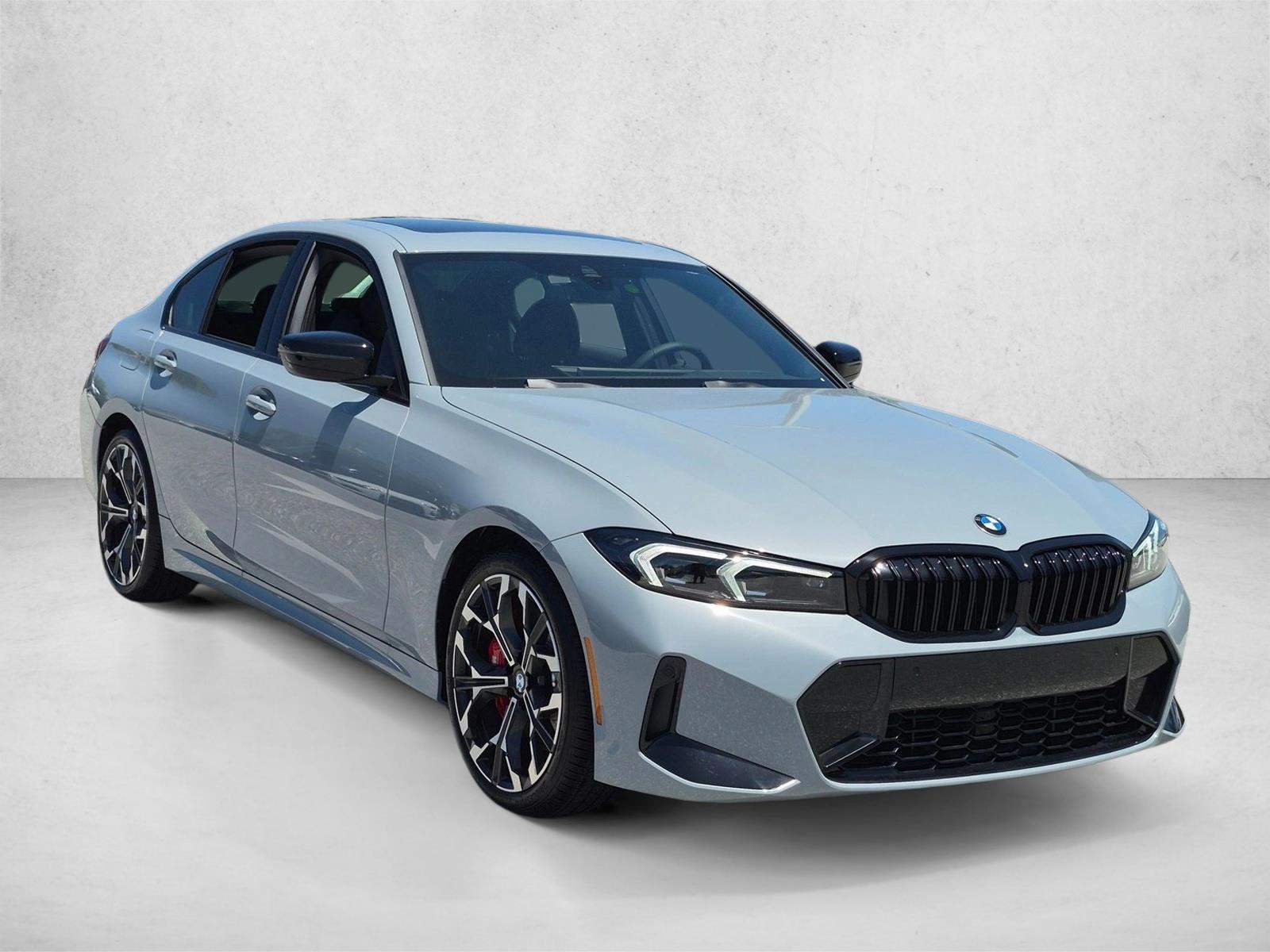 2026 BMW 3 Series 330i - Photo 6