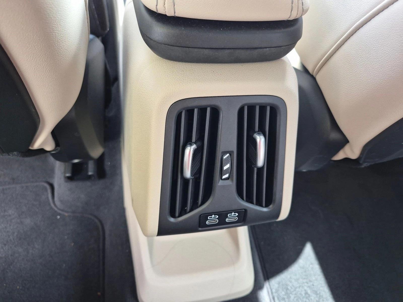 Used 2024 Alpine White BMW xDrive28i image 14