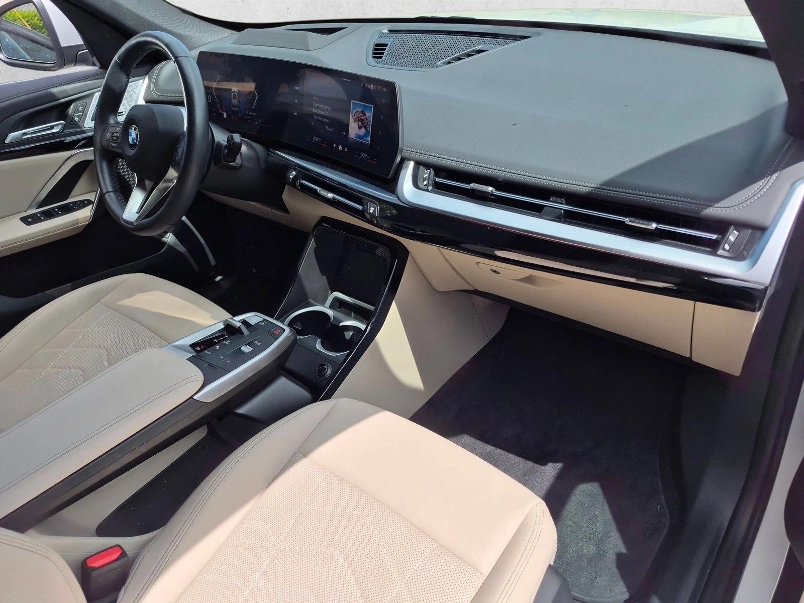 Used 2024 Alpine White BMW xDrive28i image 19