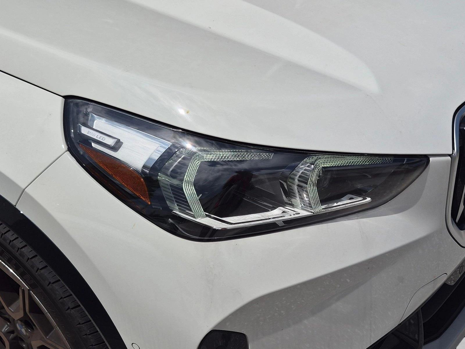Used 2024 Alpine White BMW xDrive28i image 21
