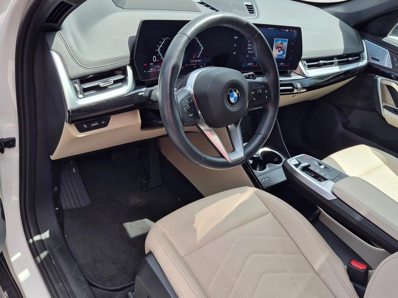 Used 2024 Alpine White BMW xDrive28i image 3