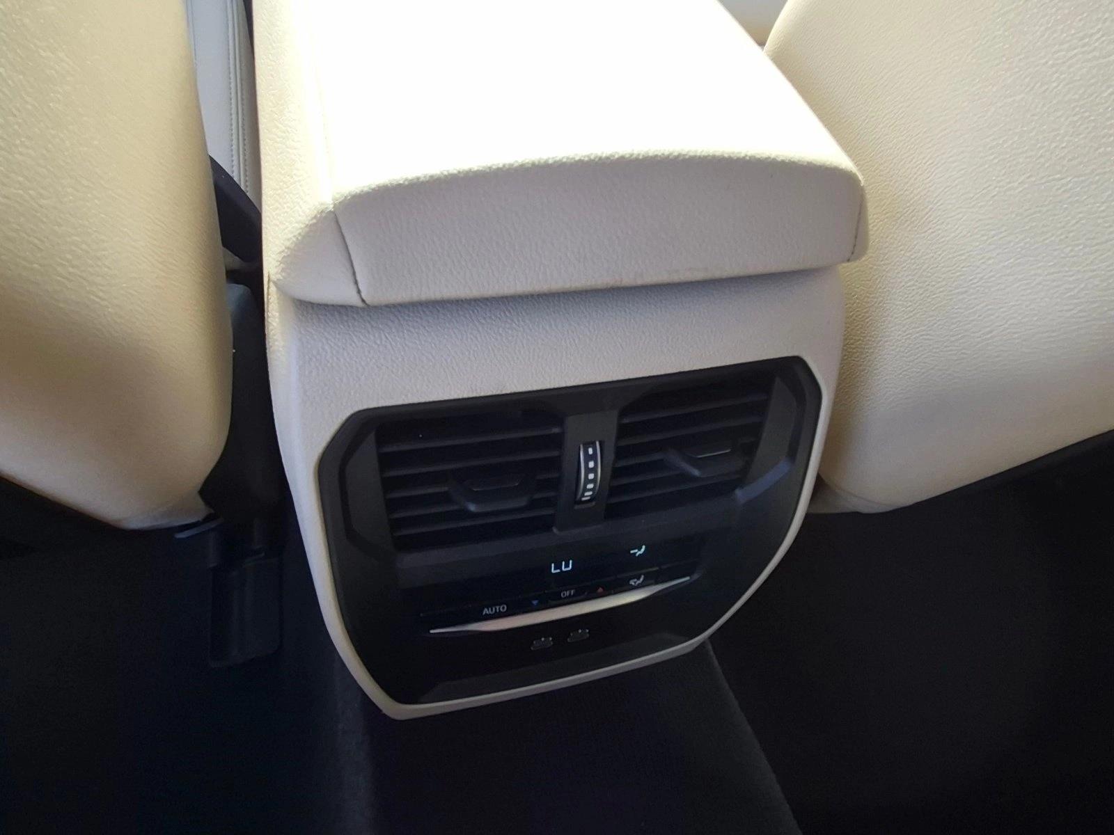 Used 2024 Jet Black BMW eDrive35 image 18
