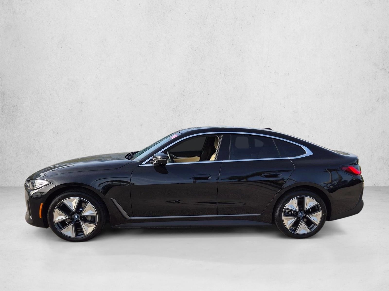 Used 2024 Jet Black BMW eDrive35 image 9