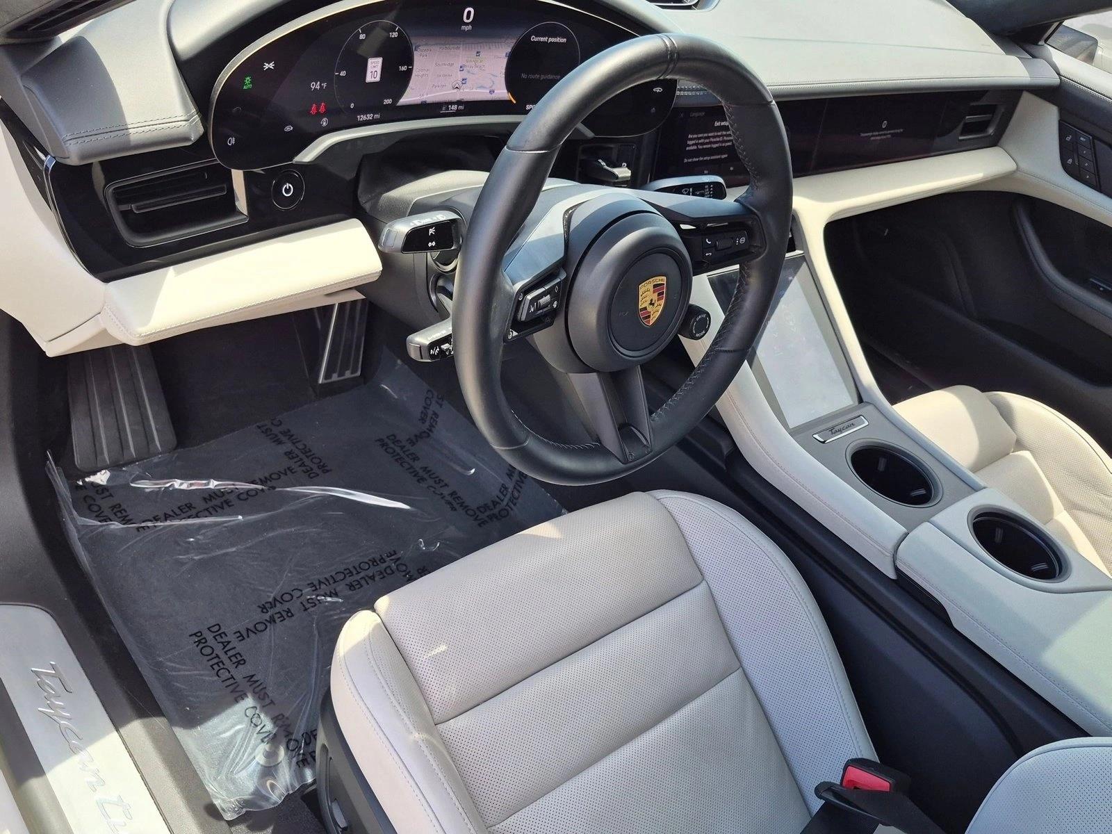 Used 2024 Chalk Porsche Turbo image 10