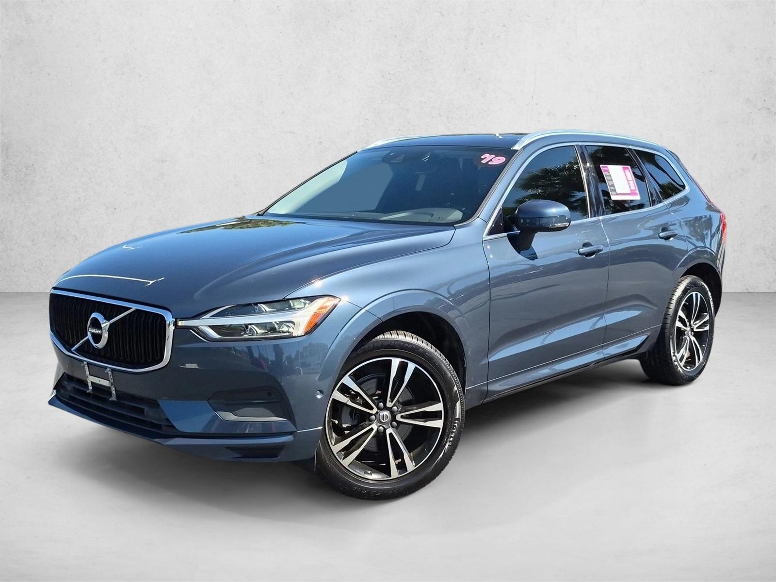 2019 Volvo XC60 Momentum