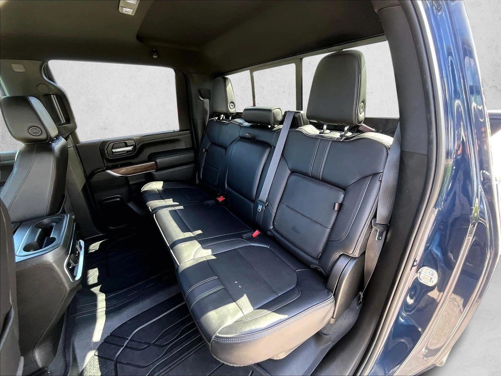 Used 2022 Northsky Blue Metallic Chevrolet High Country image 25