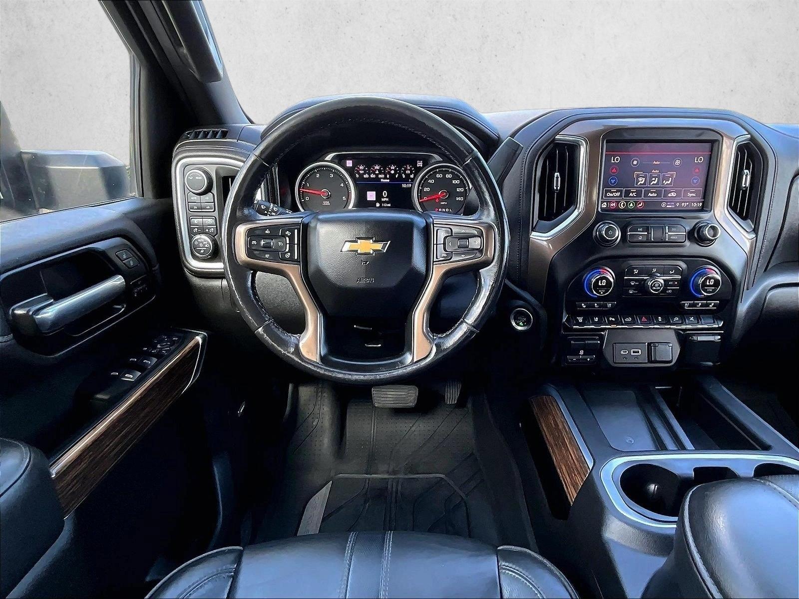 Used 2022 Northsky Blue Metallic Chevrolet High Country image 7