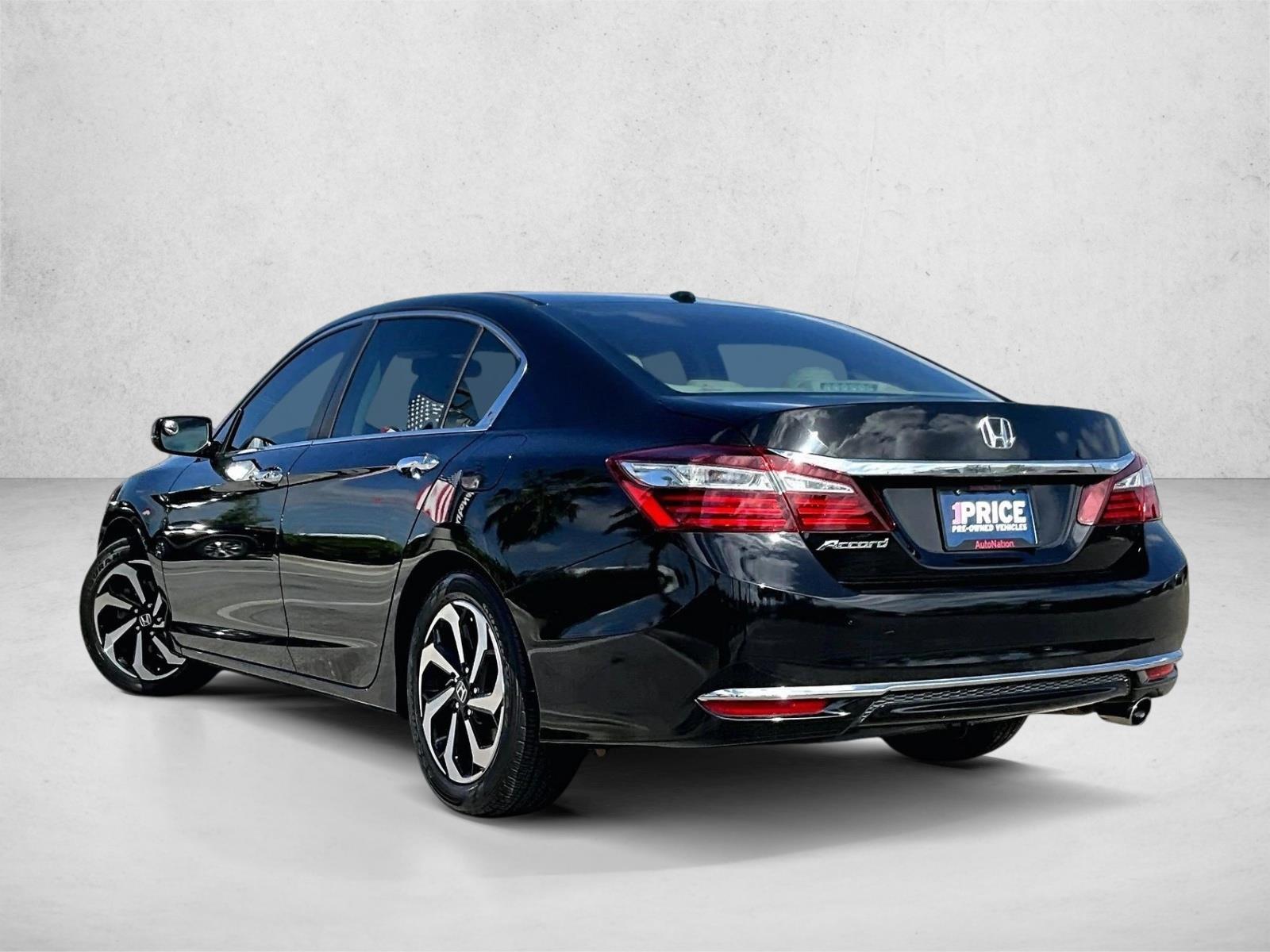 Used 2017 Black Honda EX-L image 12
