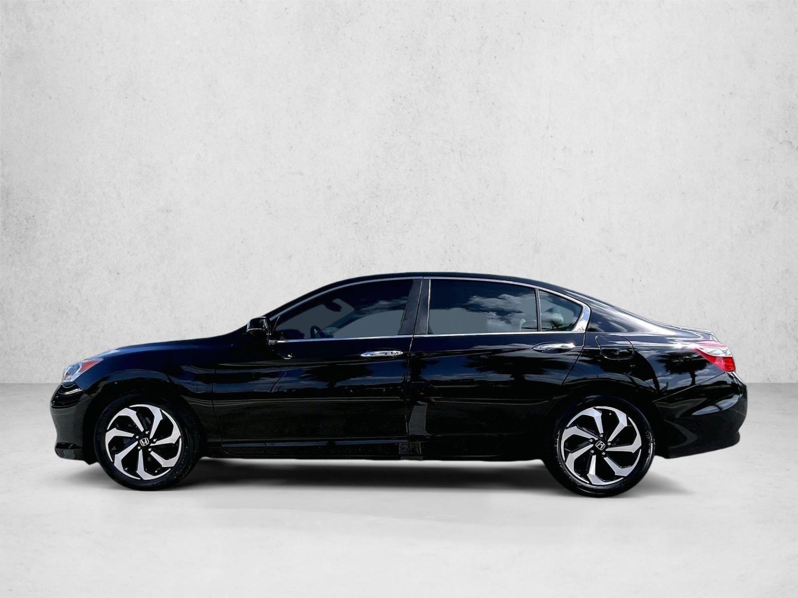 Used 2017 Black Honda EX-L image 6