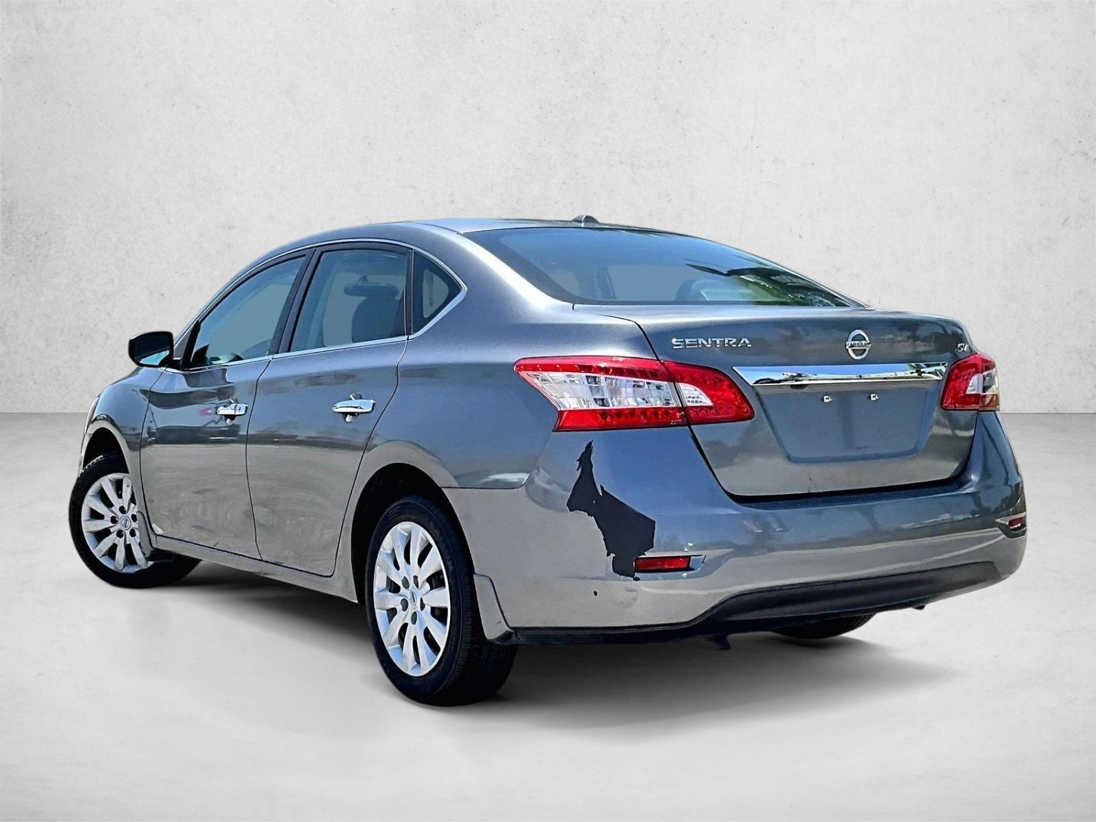 Used 2015 Gun Metallic Nissan SV image 13