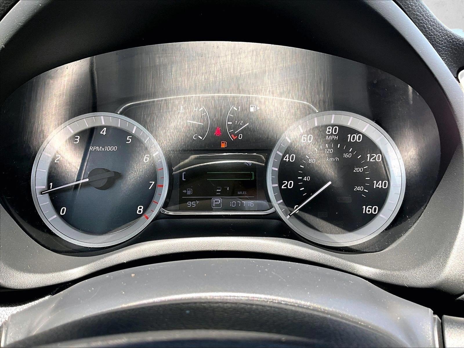 Used 2015 Gun Metallic Nissan SV image 20