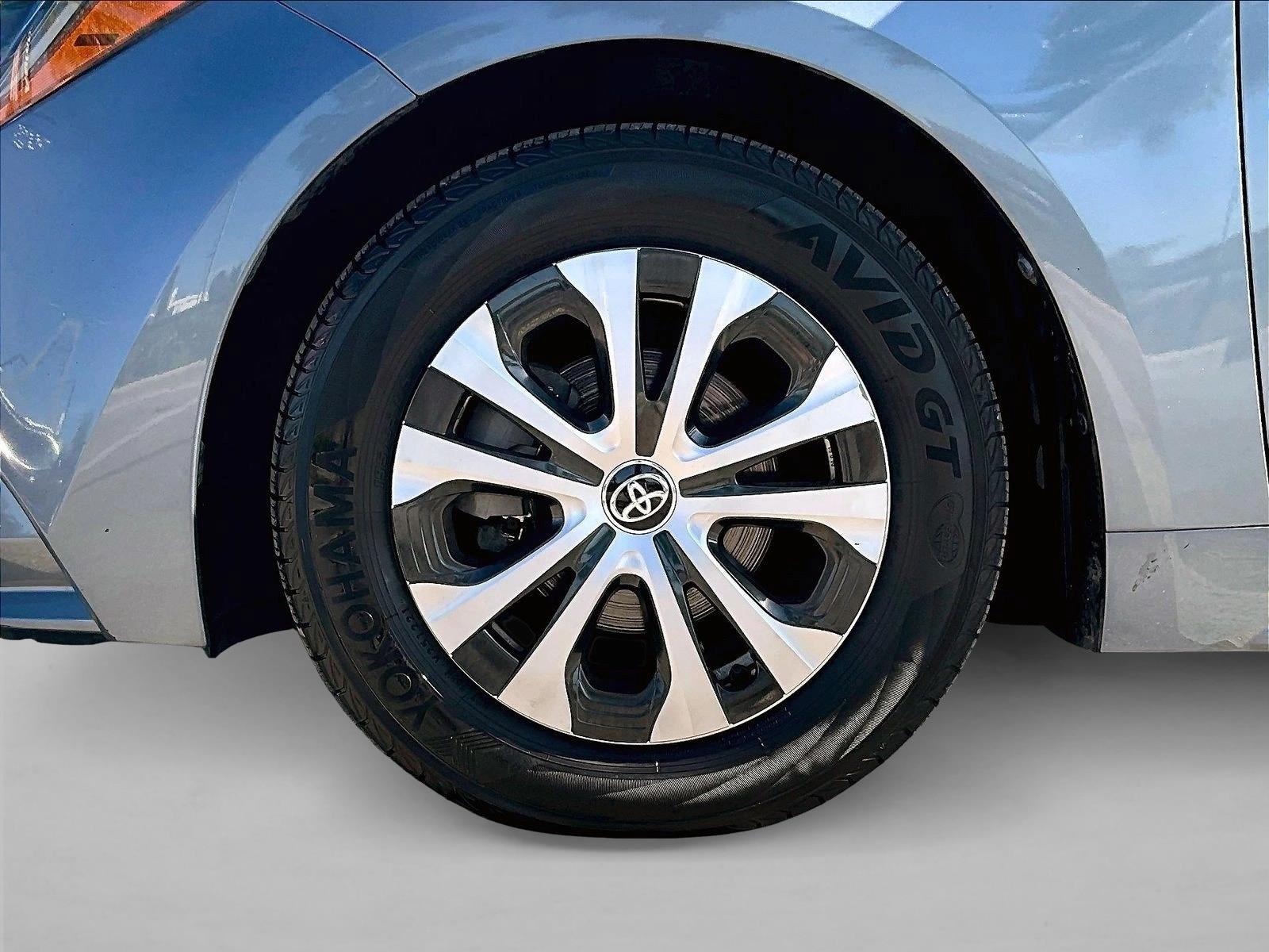 Used 2021 Celestite Toyota Hybrid LE image 10