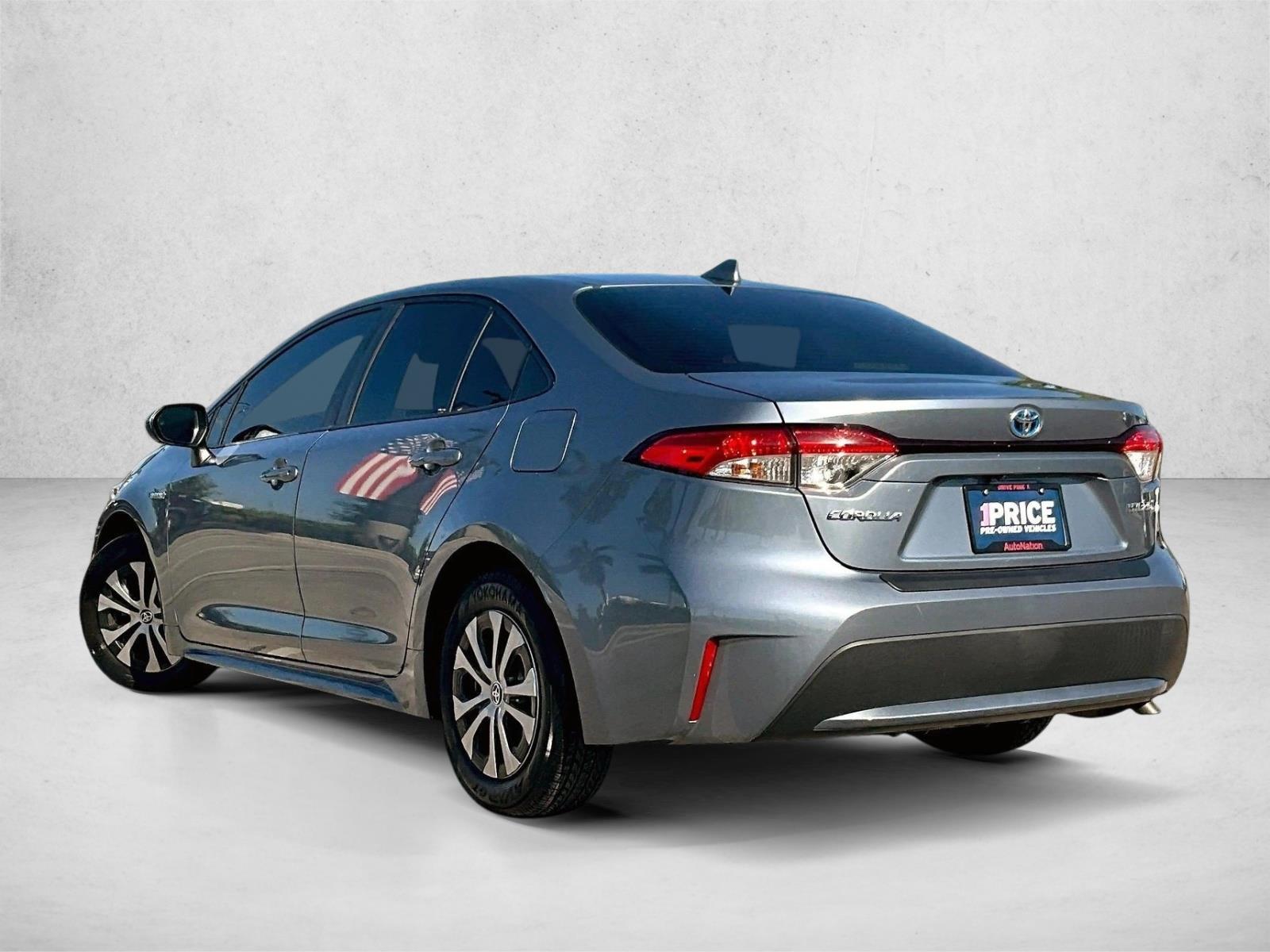 Used 2021 Celestite Toyota Hybrid LE image 13