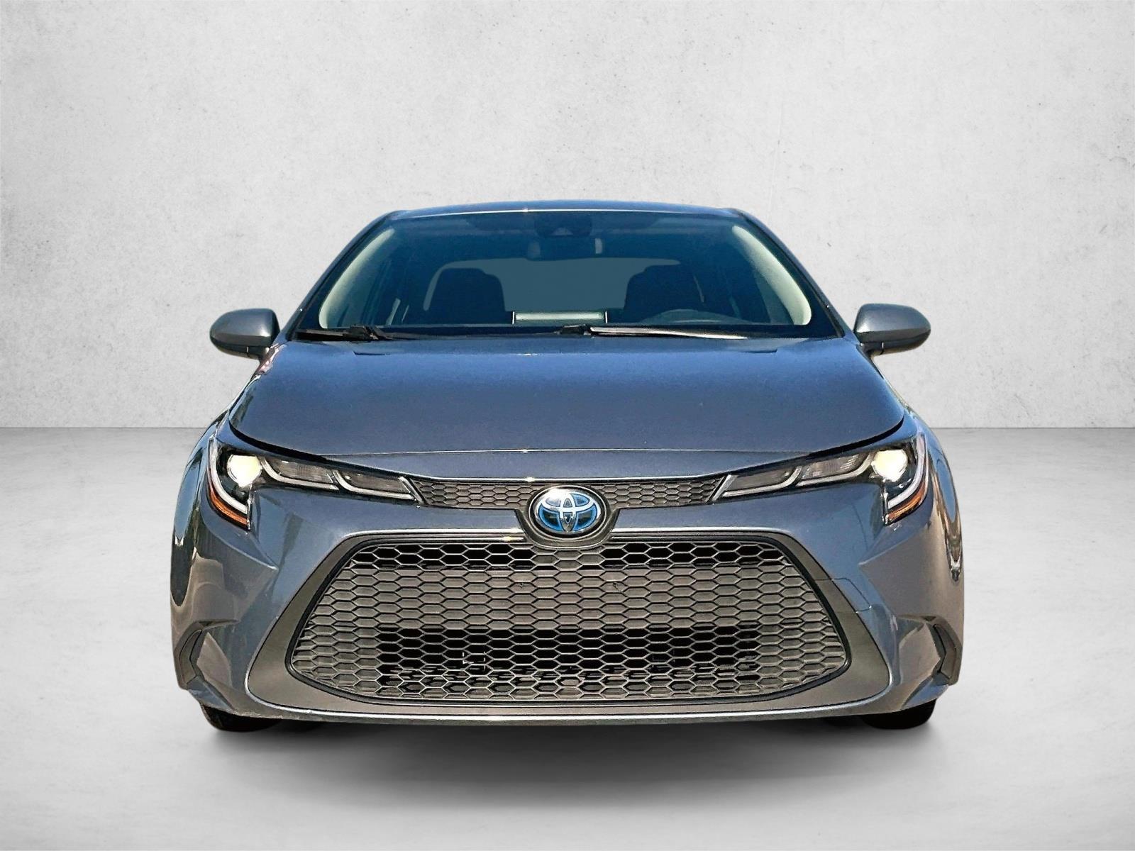 Used 2021 Celestite Toyota Hybrid LE image 3