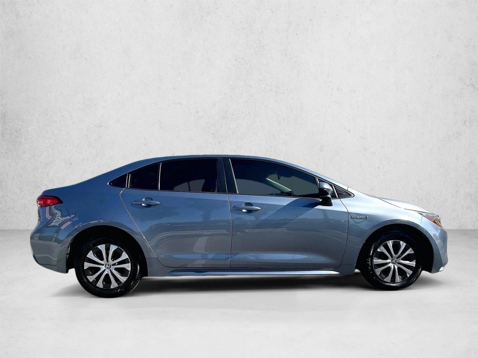 Used 2021 Celestite Toyota Hybrid LE image 5