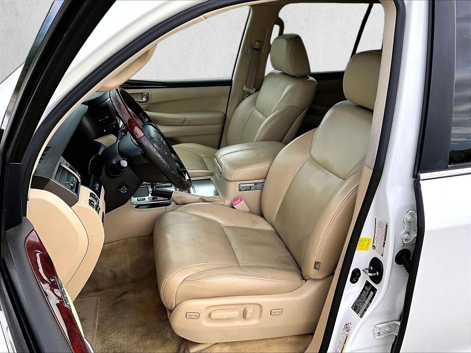 Used 2011 Starfire Pearl Lexus  image 24