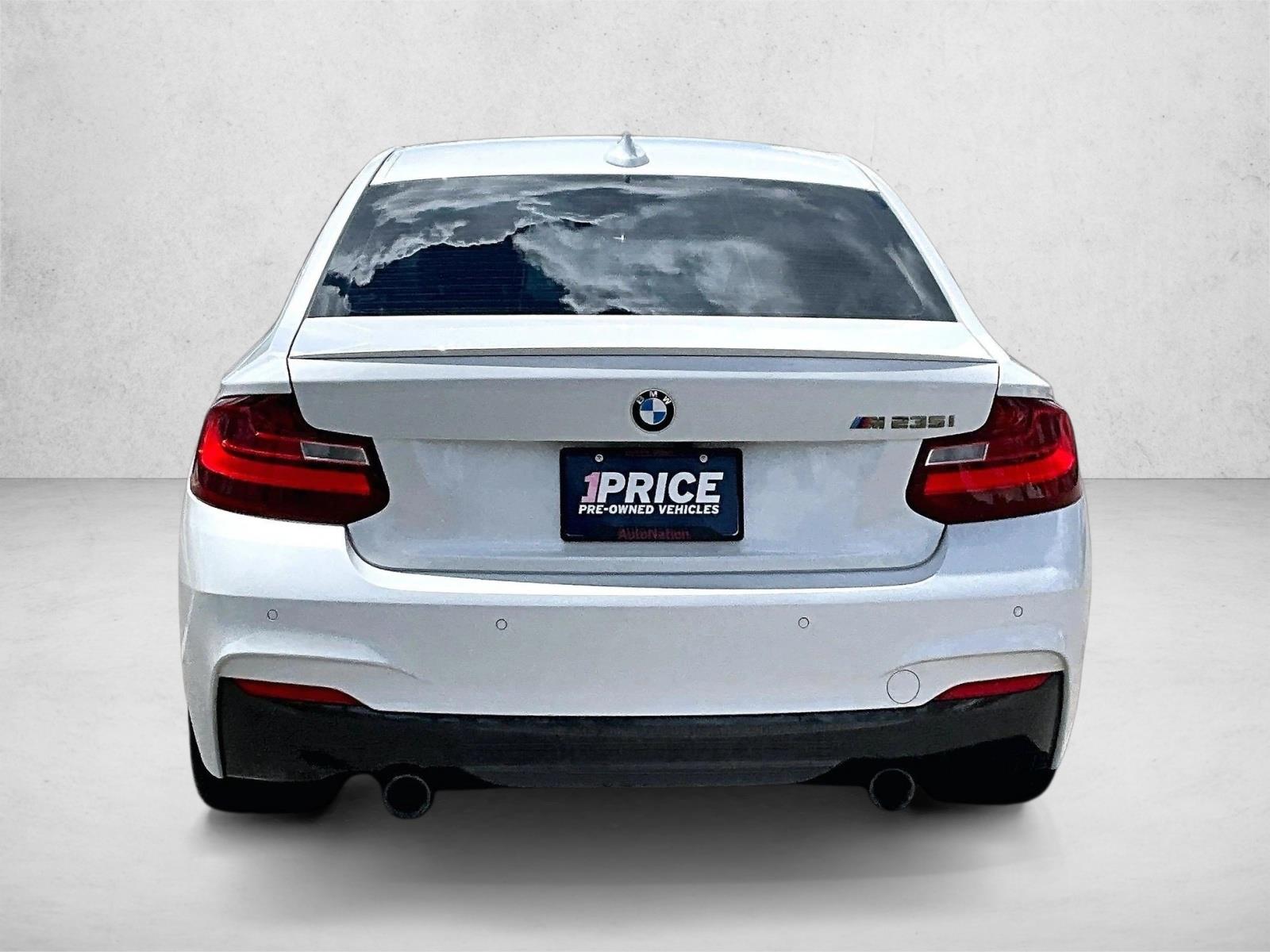 Used 2015 Alpine White BMW M235i image 4
