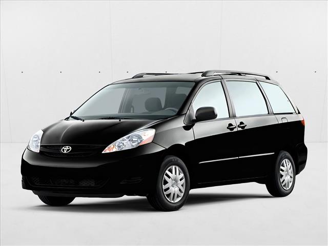 Silver Shadow Pearl 2010 Toyota Sienna CE 7-Passenger Minivan 5-Speed Automatic