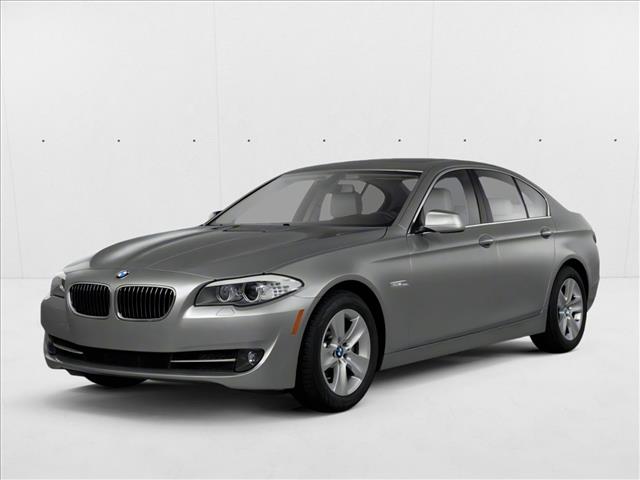Space Gray Metalli 2012 BMW 5 Series 535i Sedan RWD Sedan Rear-Wheel Drive 6-Speed Manual