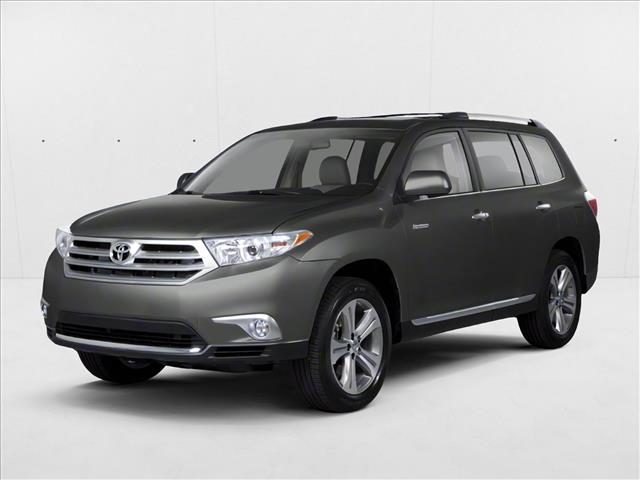 Magnetic Gray Metallic 2013 Toyota Highlander SUV / Crossover All-Wheel Drive Automatic