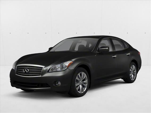 2013 INFINITI M56 RWD