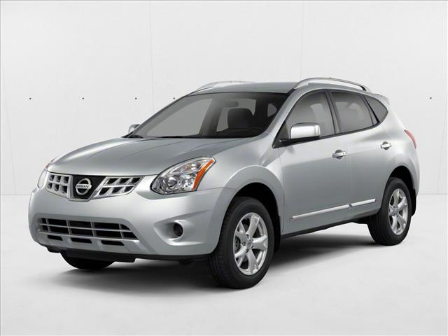 Brilliant Silver 2013 Nissan Rogue SV SUV / Crossover Front-Wheel Drive Automatic