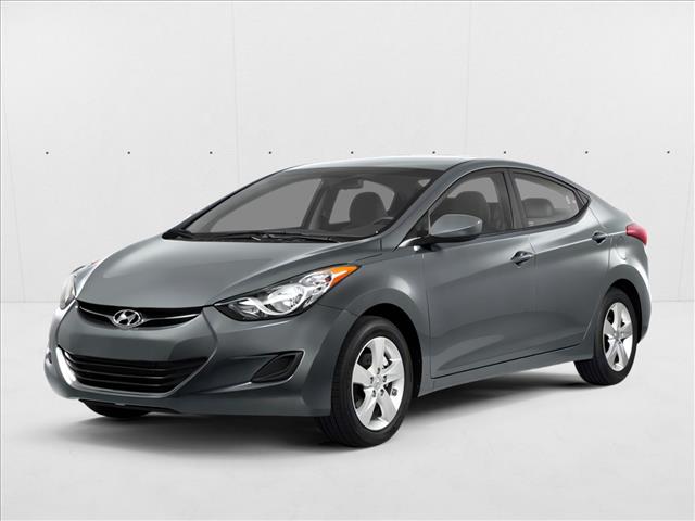 Titanium Gray Metallic 2013 Hyundai Elantra Sedan Front-Wheel Drive Automatic