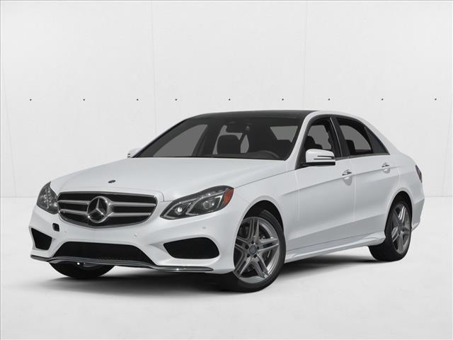 Polar White 2014 Mercedes-Benz E-Class Sedan Rear-Wheel Drive Automatic