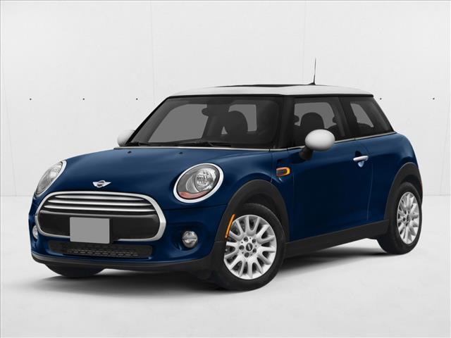 Pepper White 2015 MINI Cooper Hatchback Front-Wheel Drive 6-Speed Manual