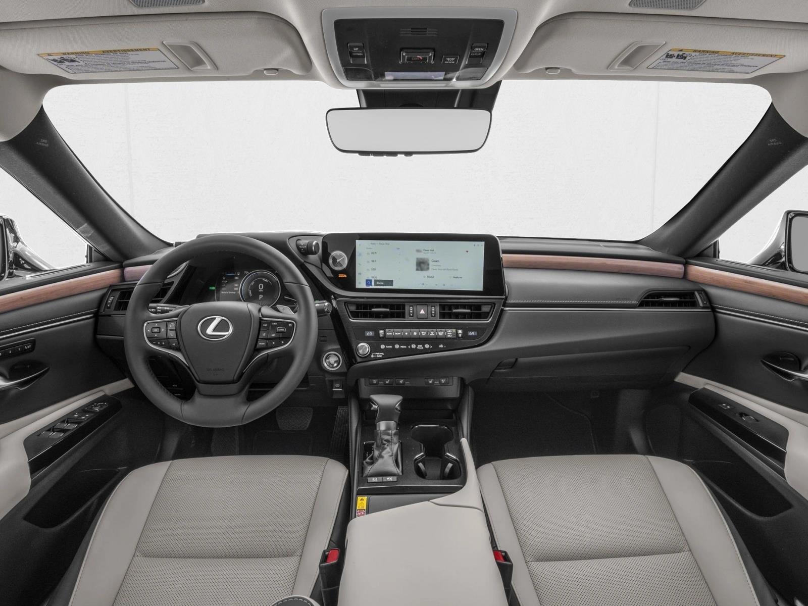 2025 Lexus ES 300h photo 5