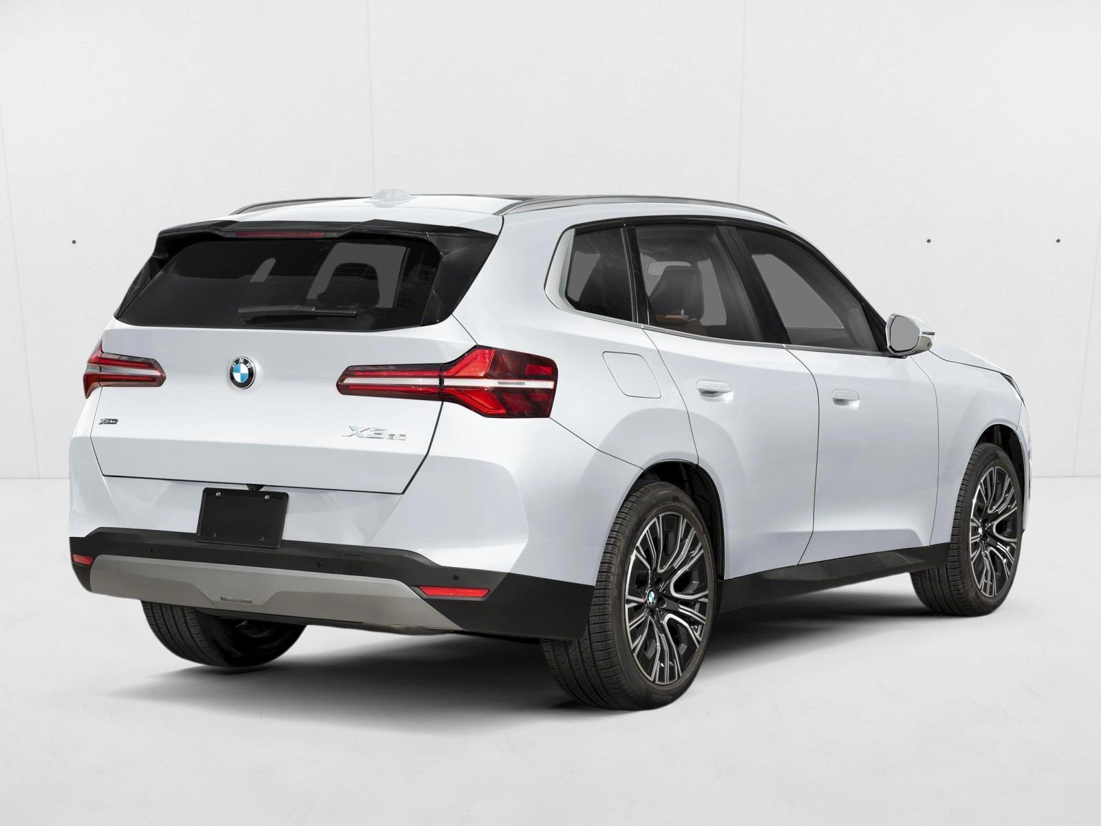 Used 2026 Alpine White BMW 30 xDrive image 2