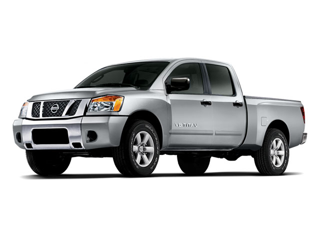 2009 Nissan Titan  Camioneta 4X2 5 velocidades Automática