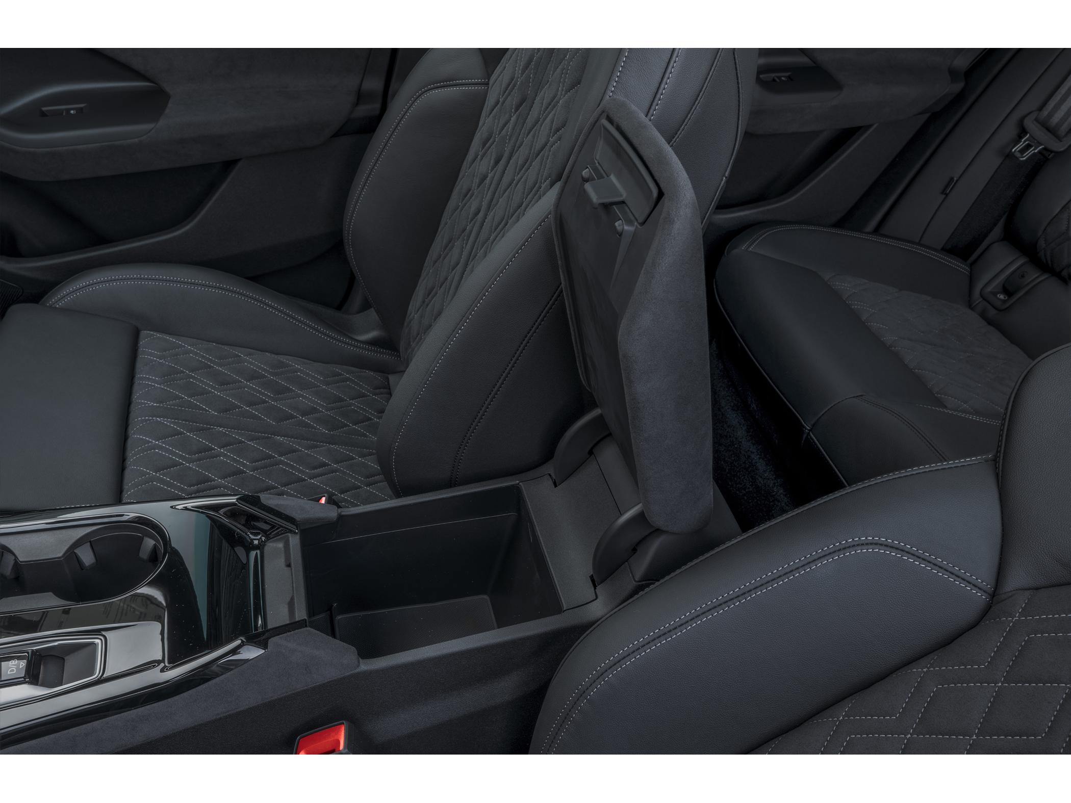 New 2027 Daytona Gray Pearl Effect Audi Premium Plus image 10