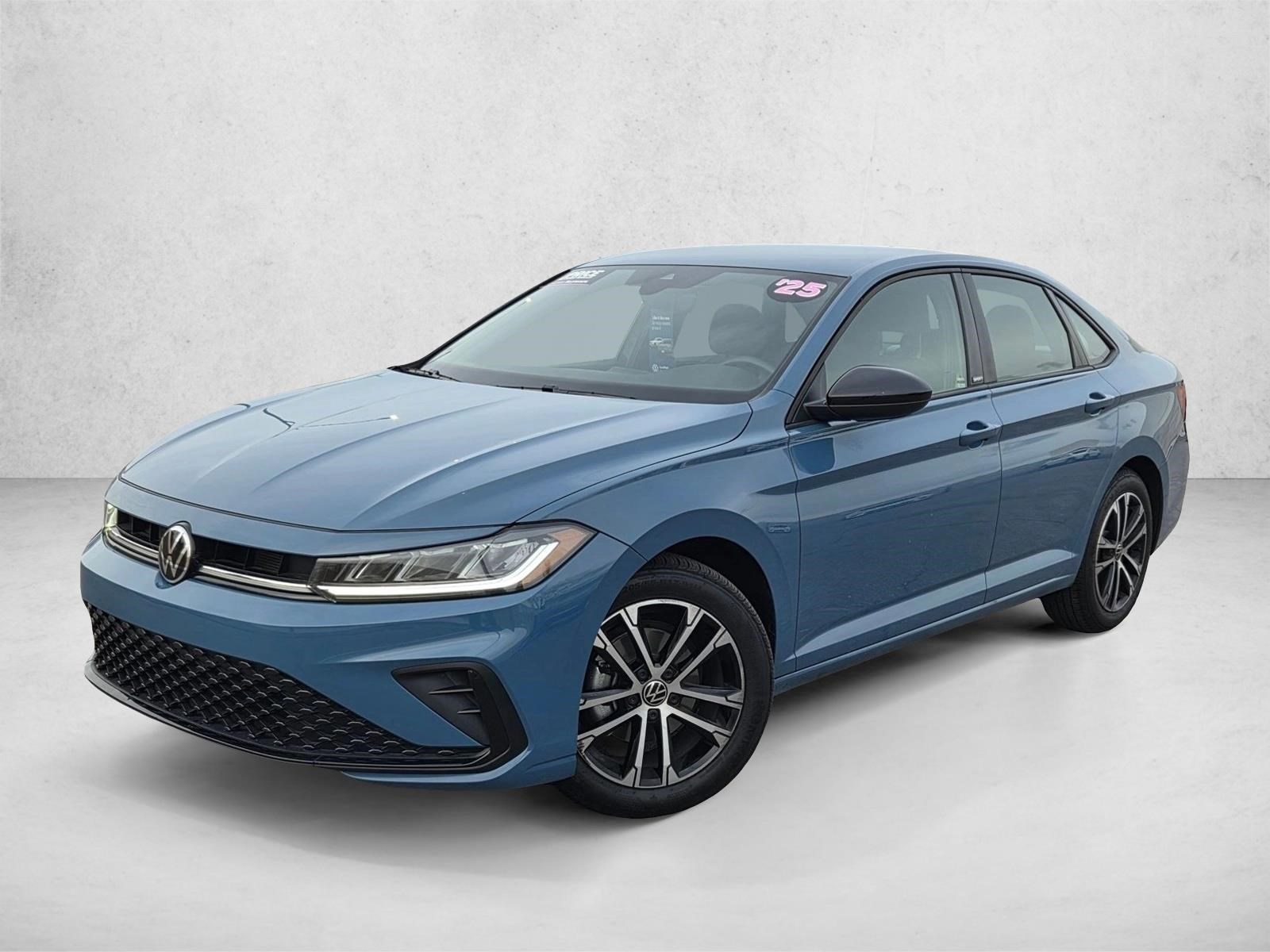 2025 Volkswagen Jetta Sport's photo
