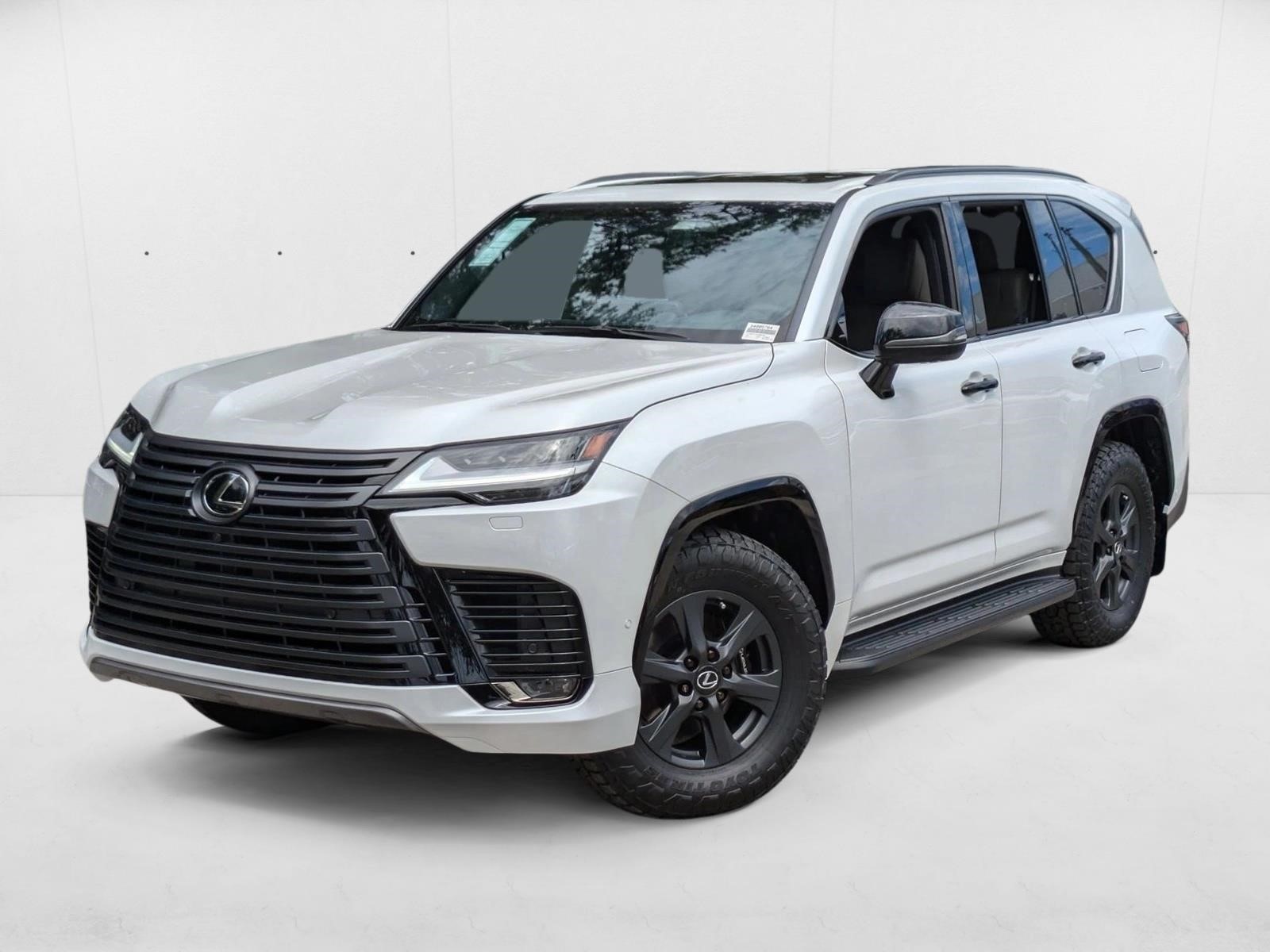 2025 Lexus LX Overtrail's photo