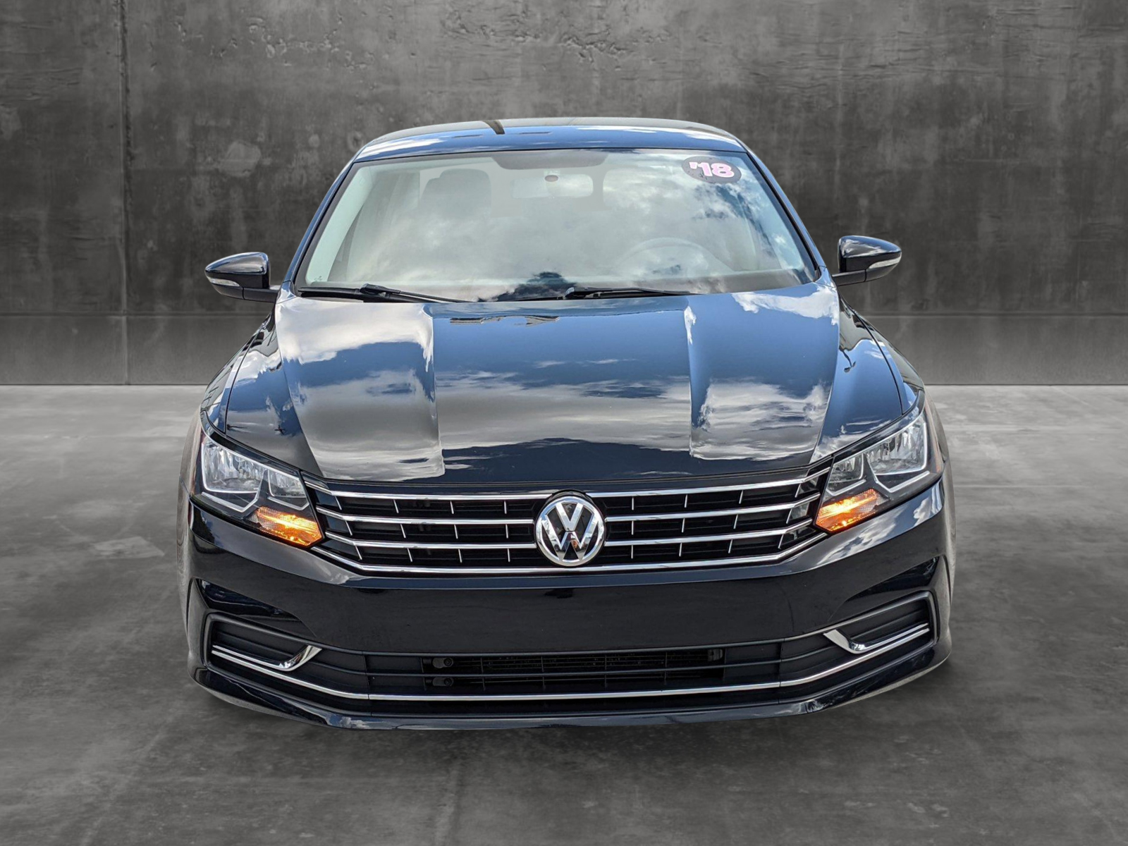 Pre-Owned 2018 Volkswagen Passat 2.0T S 4dr Car in Tampa #JC026917 | Lexus  of Tampa Bay
