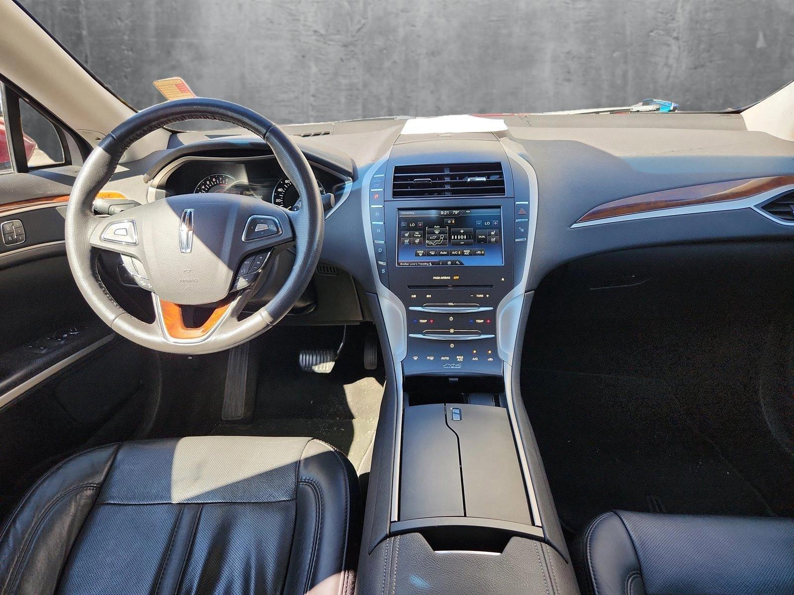 2014 Lincoln MKZ  3