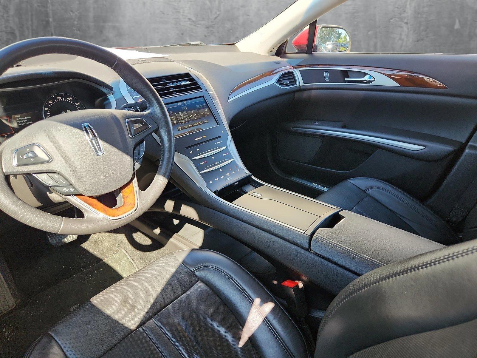 2014 Lincoln MKZ  4