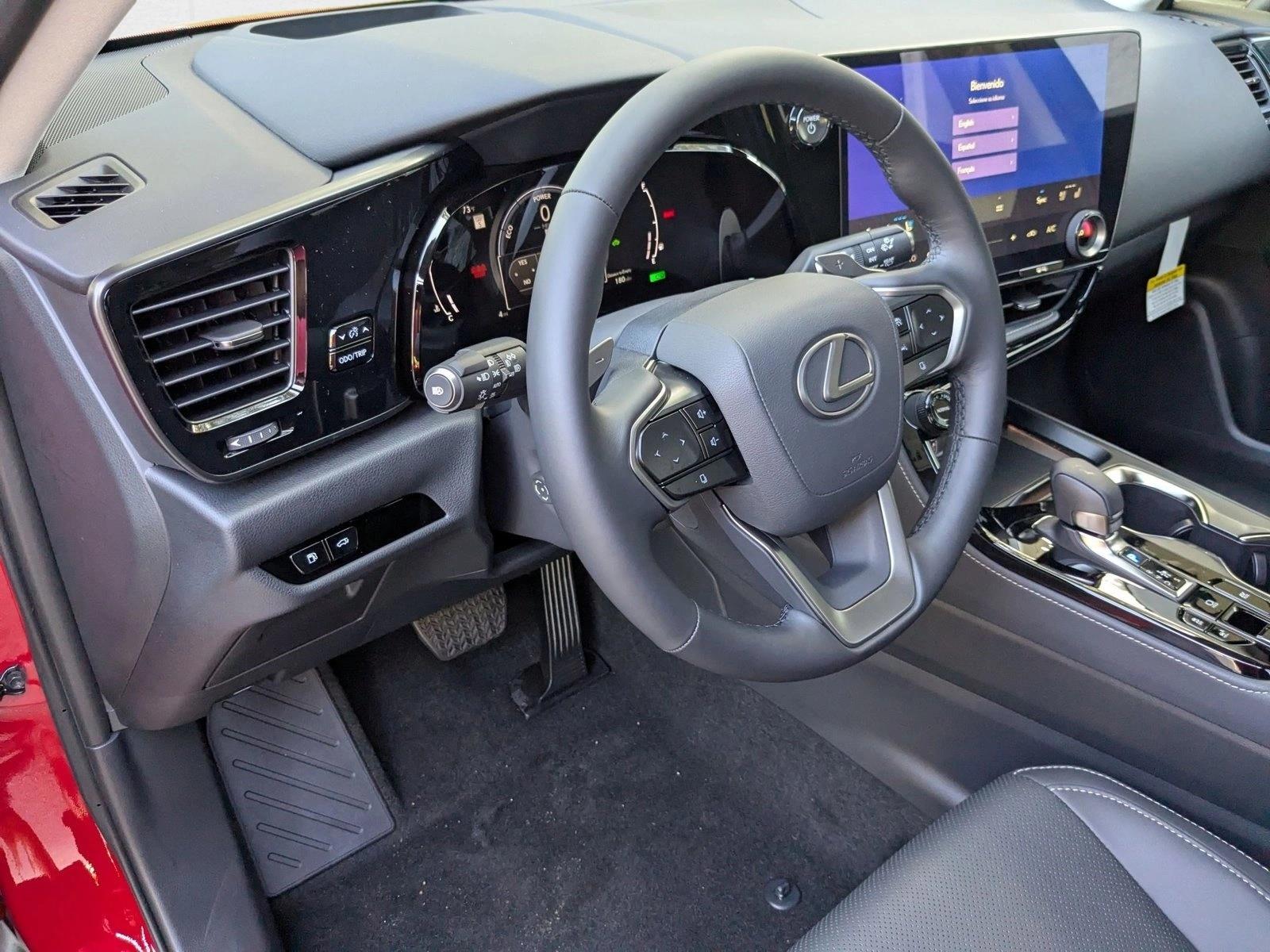2025 Lexus NX 350h Premium photo 3