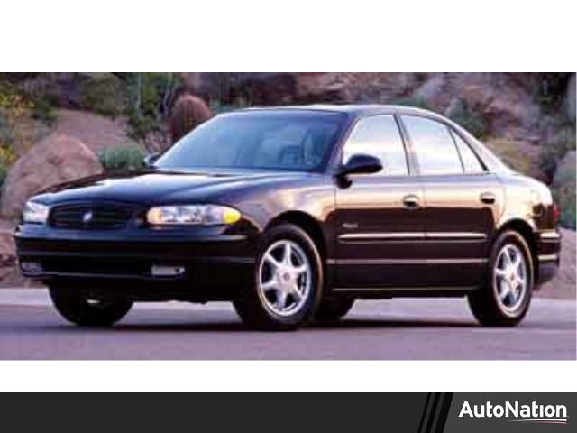 White 2002 Buick Regal LS Sedan FWD Sedan Front-Wheel Drive 4-Speed Automatic