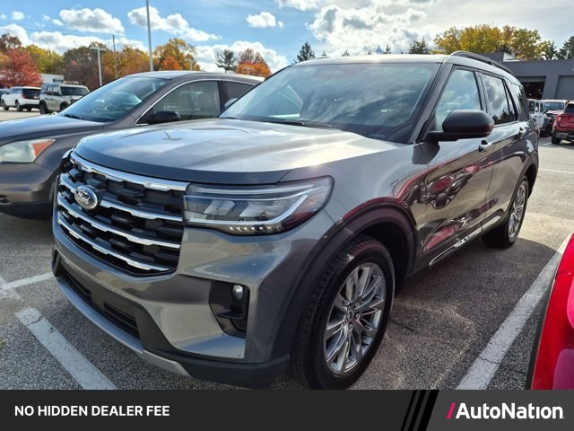 2025 Ford Explorer Active AWD